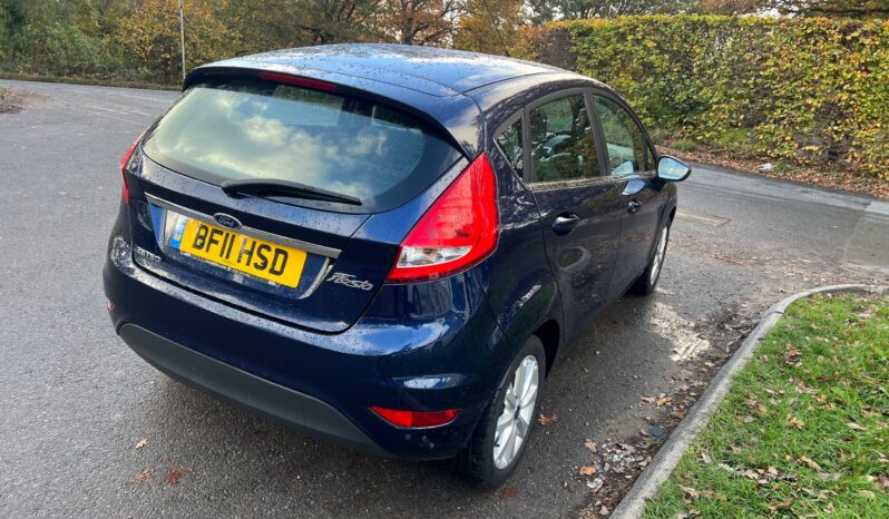 2011 Ford Fiesta 1.4 Zetec Hatchback 5dr Petrol Manual (133 g/km, 94 bhp) full