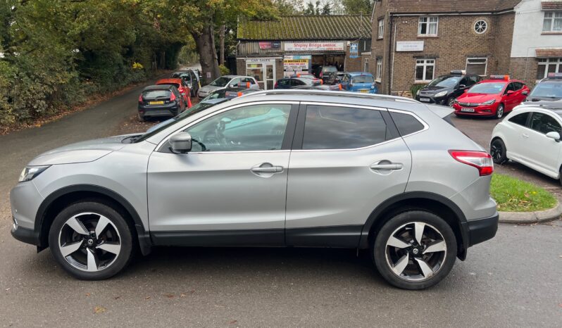 2017 Nissan Qashqai 1.5 dCi N-Connecta SUV 5dr Diesel Manual 2WD Euro 6 (s/s) (110 ps) full