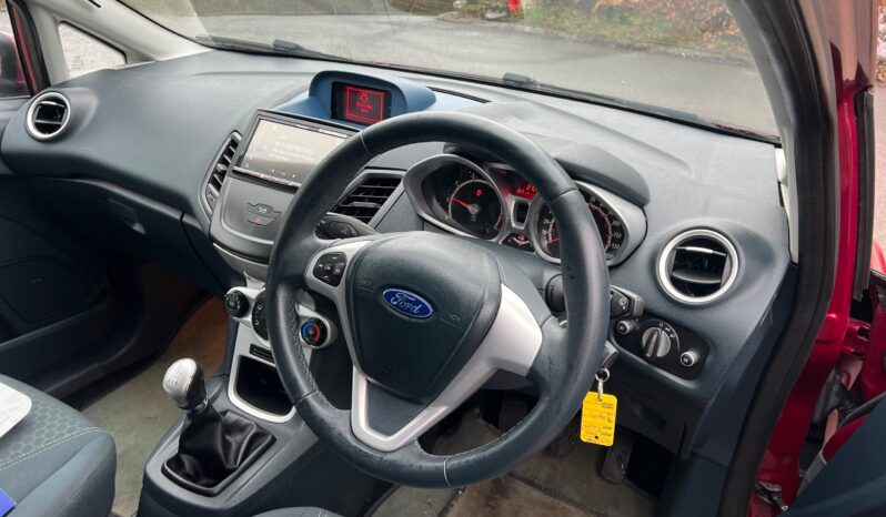2012 Ford Fiesta 1.25 Zetec Hatchback 5dr Petrol Manual (129 g/km, 81 bhp) full