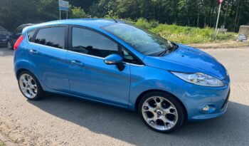 2012 Ford Fiesta 1.6 Titanium Hatchback 5dr Petrol Manual (134 g/km, 118 bhp) full