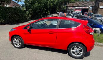 2014 Ford Fiesta 1.25 Zetec Hatchback 3dr Petrol Manual Euro 5 (82 ps) full