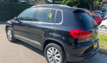 2015 Volkswagen Tiguan 2.0 TDI BlueMotion Tech Match SUV 5dr Diesel DSG 4WD Euro 6 (s/s) (150 ps) full
