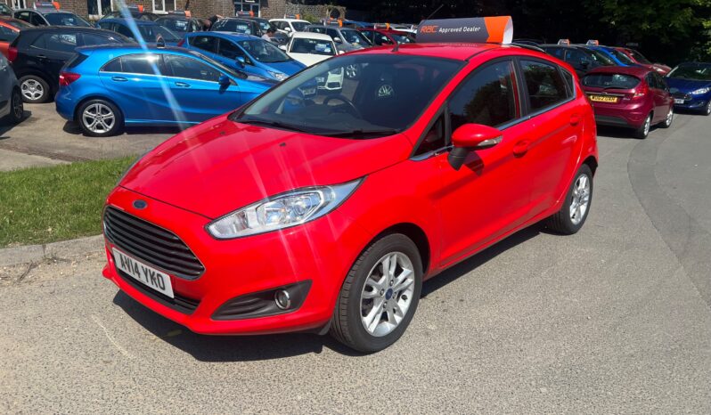2014 Ford Fiesta 1.25 Zetec Hatchback 5dr Petrol Manual Euro 5 (82 ps) full