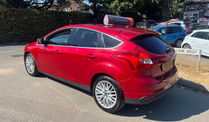 2011 Ford Focus 1.6 Zetec Hatchback 5dr Petrol Manual Euro 5 (125 ps) full