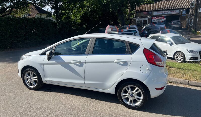 2014 Ford Fiesta 1.25 Zetec Hatchback 5dr Petrol Manual Euro 5 (82 ps) full
