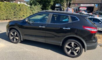 2015 Nissan Qashqai 1.5 dCi n-tec SUV 5dr Diesel Manual 2WD Euro 5 (s/s) (110 ps) full