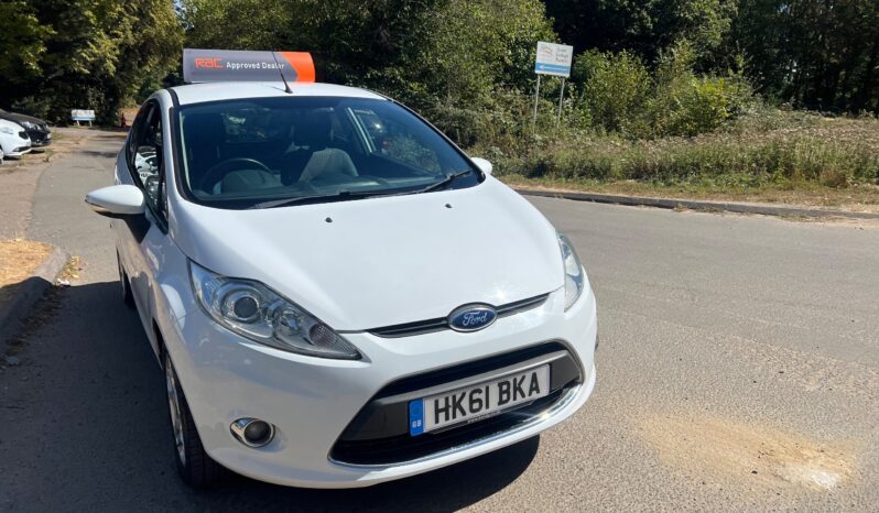 2012 Ford Fiesta 1.25 Zetec Hatchback 3dr Petrol Manual (129 g/km, 81 bhp) full