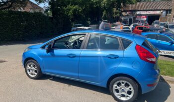 2011 Ford Fiesta 1.4 Zetec Hatchback 5dr Petrol Manual (133 g/km, 94 bhp) full