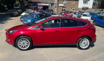 2011 Ford Focus 1.6 Zetec Hatchback 5dr Petrol Manual Euro 5 (125 ps) full