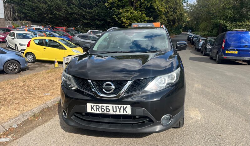 2016 Nissan Qashqai 1.2 DIG-T N-Connecta SUV 5dr Petrol Manual 2WD Euro 6 (s/s) (115 ps) full