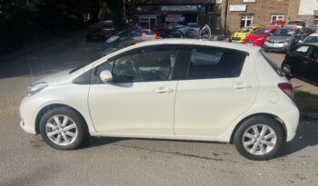 2013 Toyota Vitz full