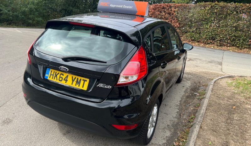 2015 Ford Fiesta 1.25 Zetec Hatchback 5dr Petrol Manual Euro 5 (82 ps) full