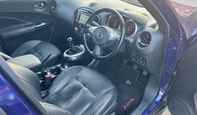 2015 Nissan Juke 1.2 DIG-T Tekna SUV 5dr Petrol Manual Euro 5 (s/s) Euro 5 (115 ps) full