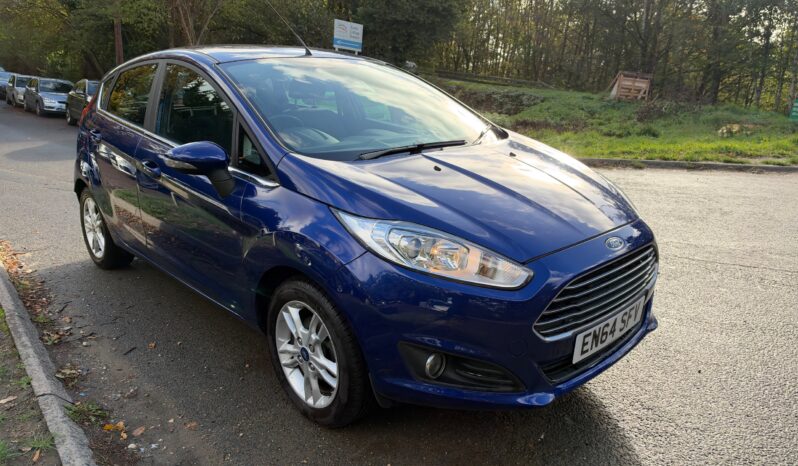 2015 Ford Fiesta 1.25 Zetec Hatchback 5dr Petrol Manual Euro 5 (82 ps) full