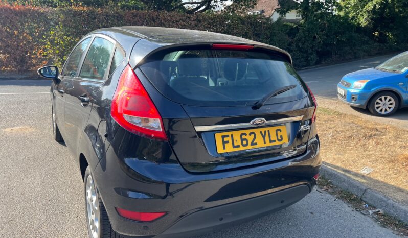 2012 Ford Fiesta 1.25 Zetec Hatchback 5dr Petrol Manual (129 g/km, 81 bhp) full