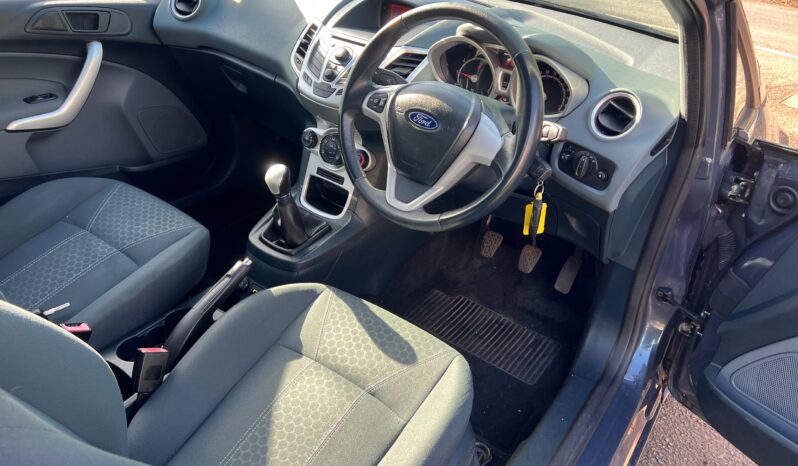 2011 Ford Fiesta 1.25 Zetec Hatchback 3dr Petrol Manual (129 g/km, 81 bhp) full